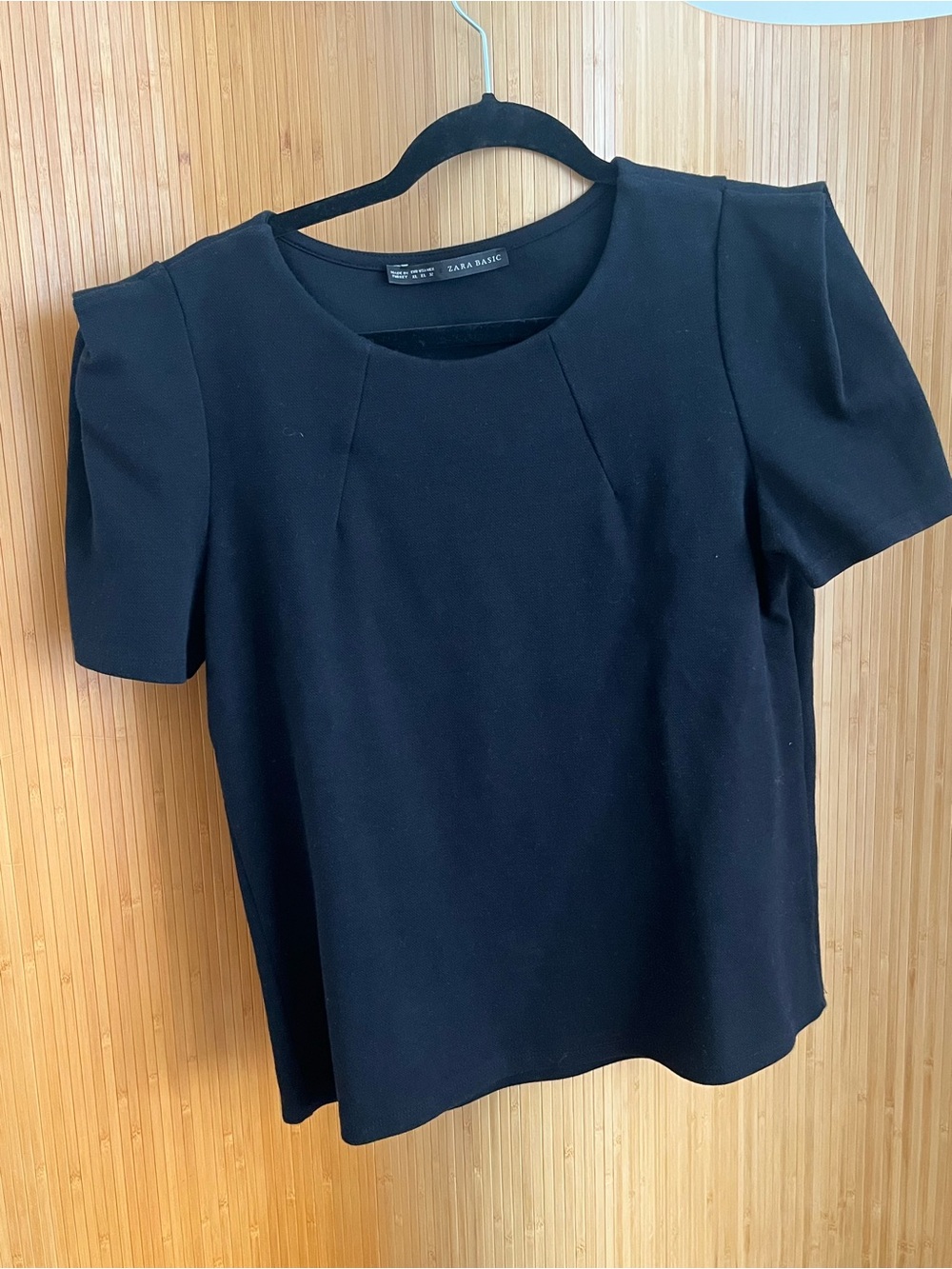 Zara Black Short-Sleeve Structured Crewneck Blouse